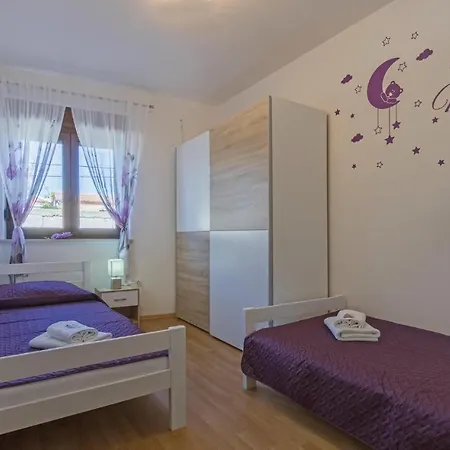 2 Bedroom In 4*